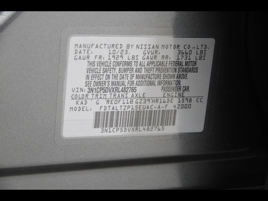 Used 2024 Nissan Kicks SR w/ Exterior Package FWD image 21
