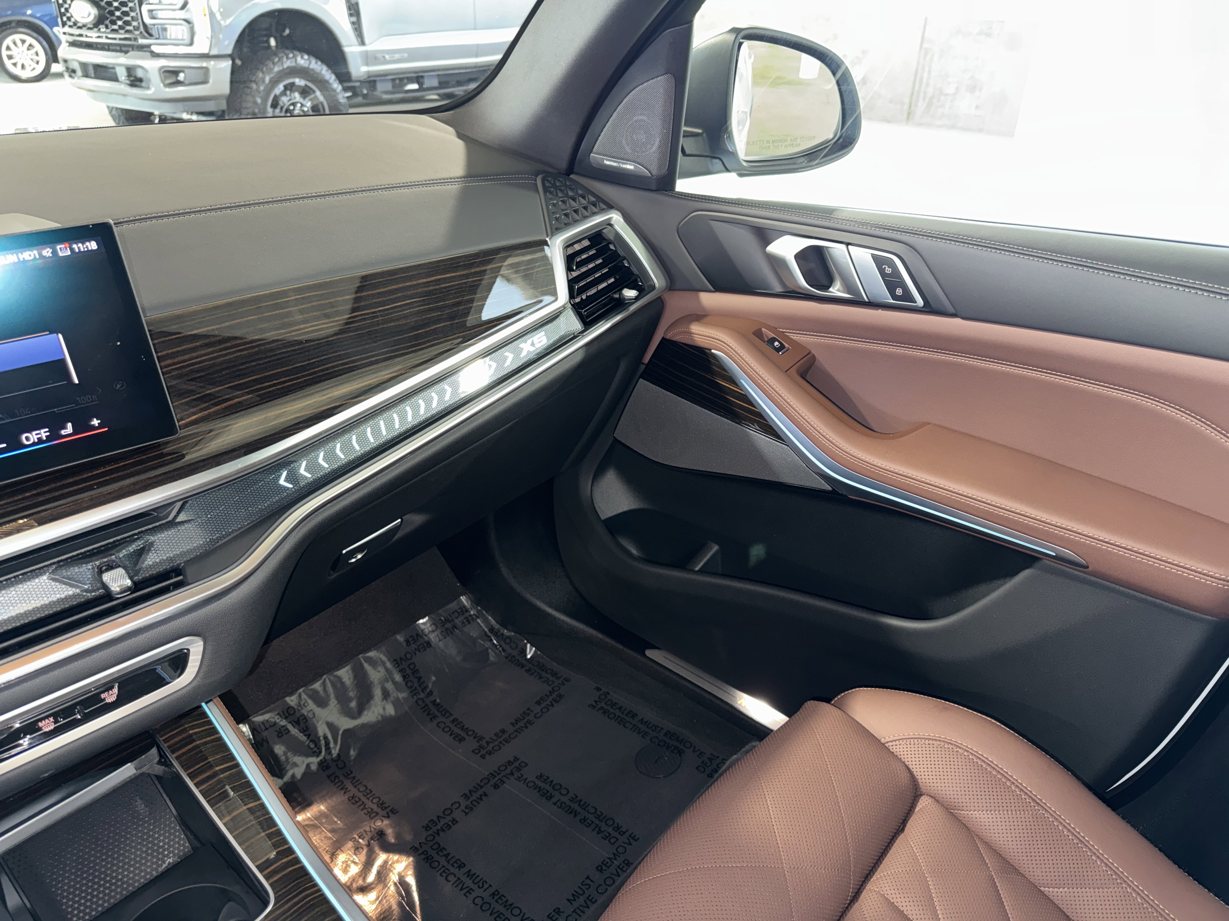 Used 2026 BMW X5 xDrive40i w/ Climate Comfort Package image 30