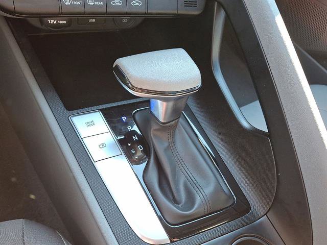 Certified 2023 Hyundai Elantra SEL FWD image 12