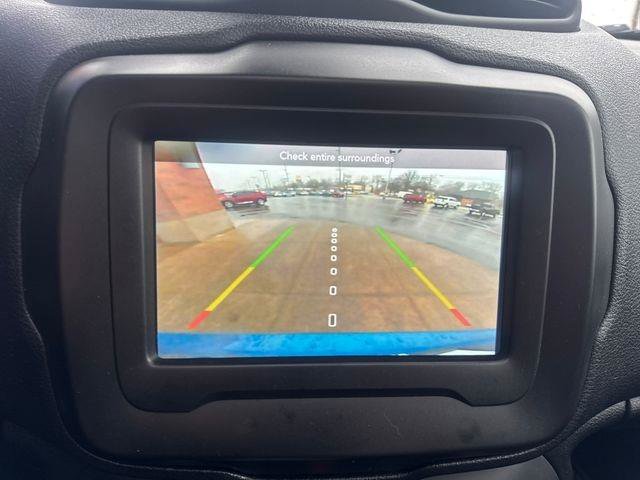 Used 2020 Jeep Renegade Trailhawk w/ Premium Leather Group image 23