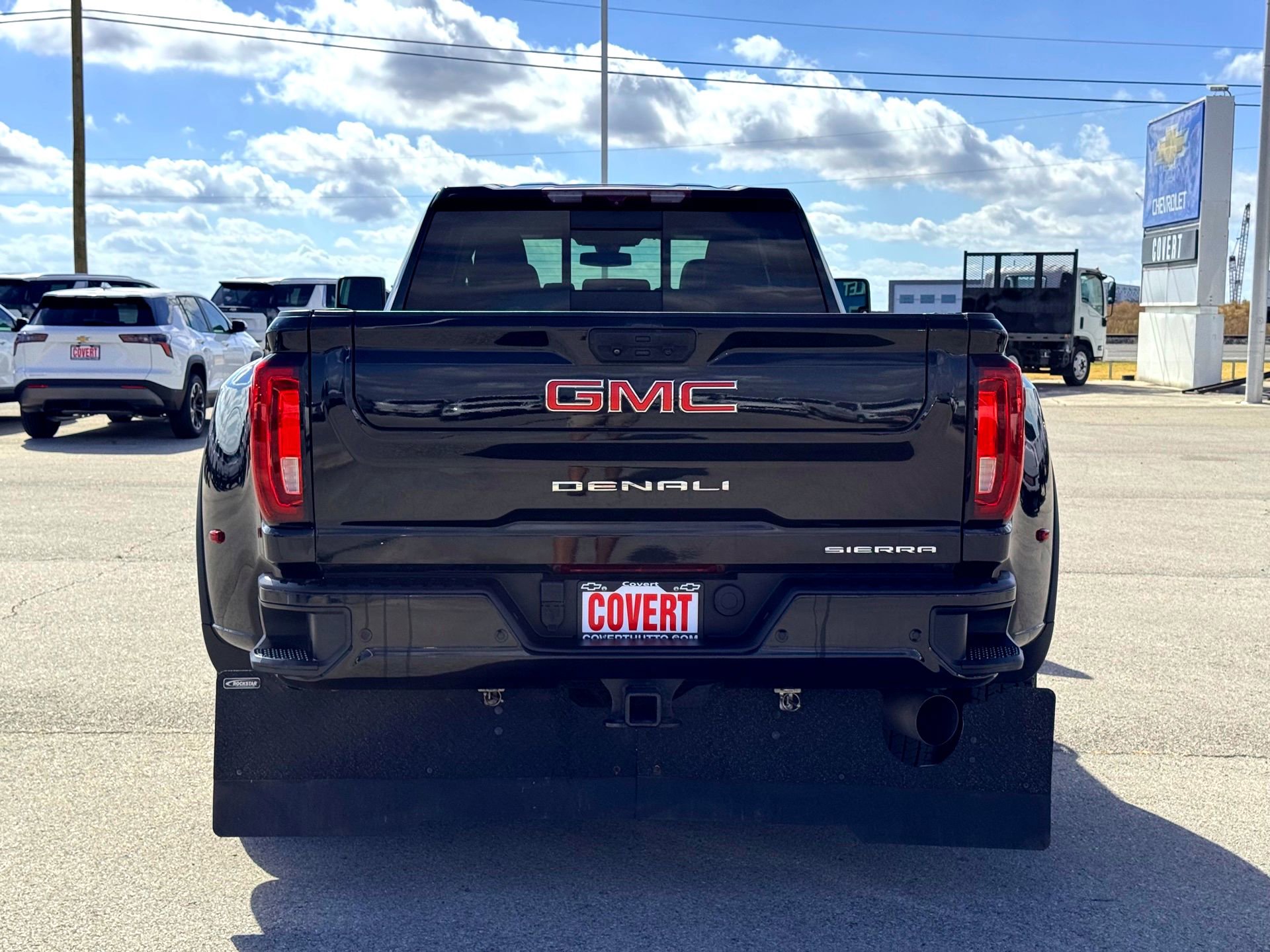 Used 2022 GMC Sierra 3500 Denali image 8