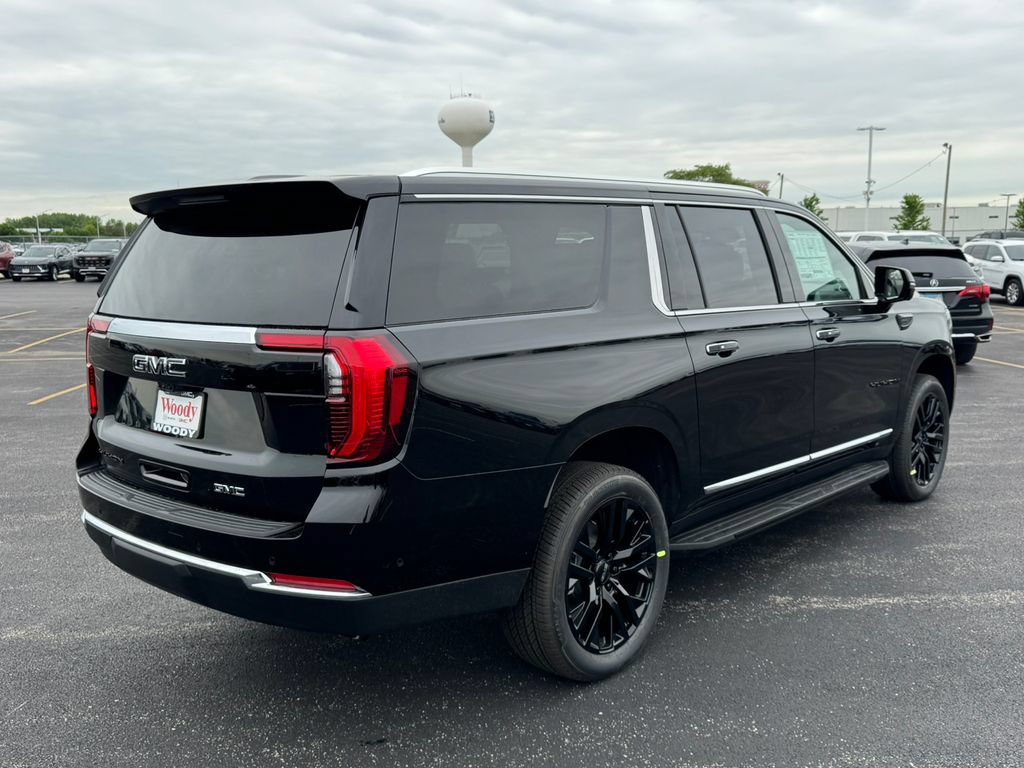 New 2026 GMC Yukon XL Elevation w/ Elevation Premium Package AWD/4WD image 7
