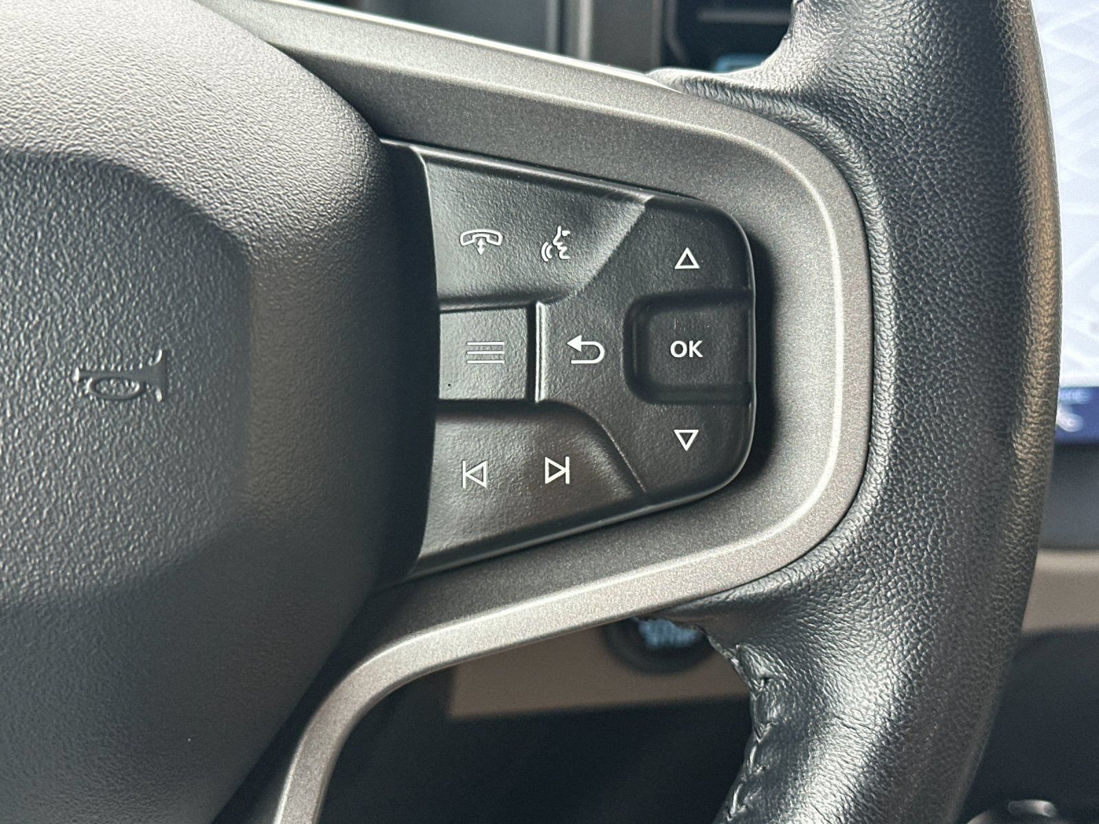 Used 2024 Ford Bronco Wildtrak AWD/4WD image 32