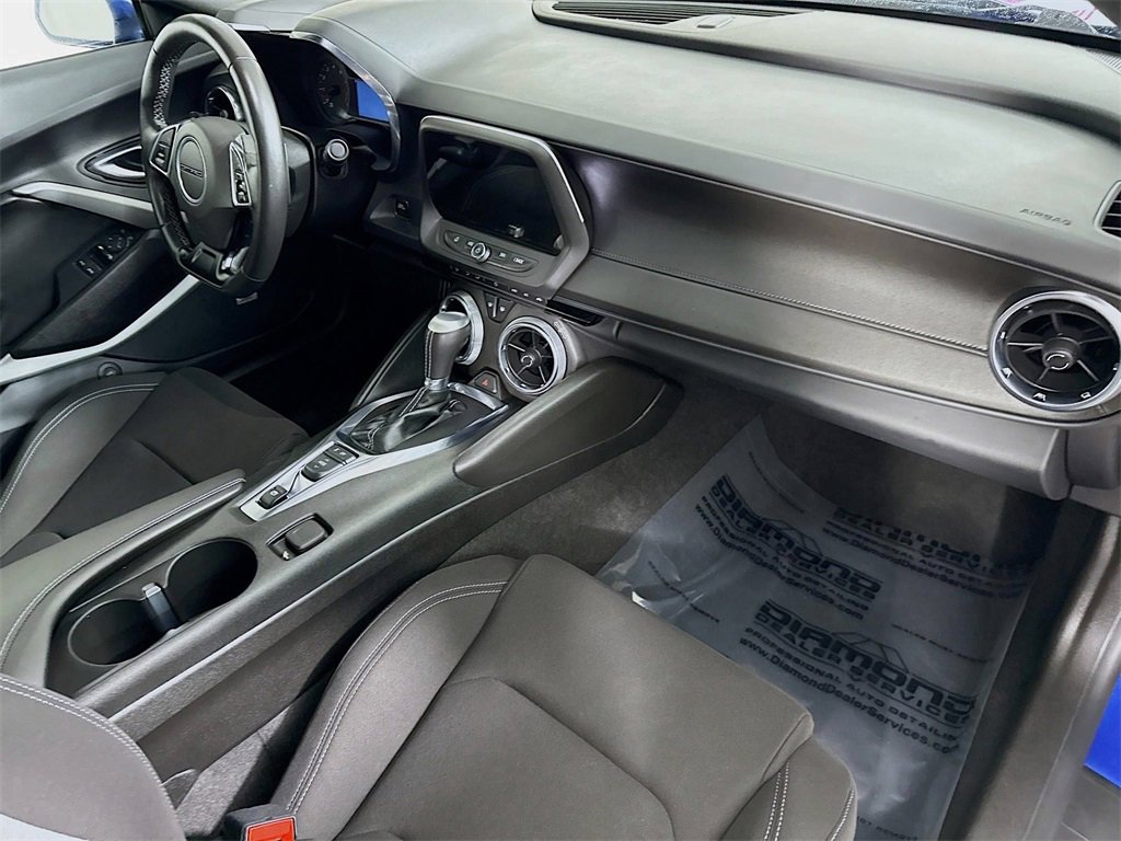 Used 2023 Chevrolet Camaro LT w/ Technology Package image 36