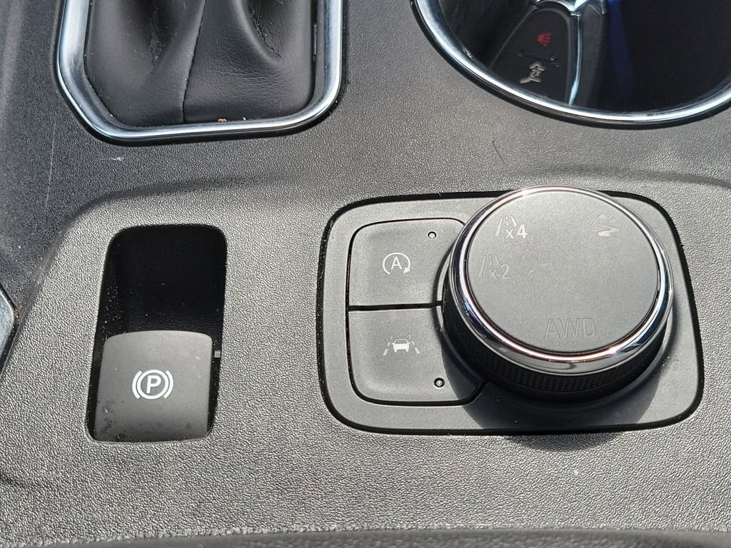 Certified 2023 Chevrolet Traverse LT AWD/4WD image 35