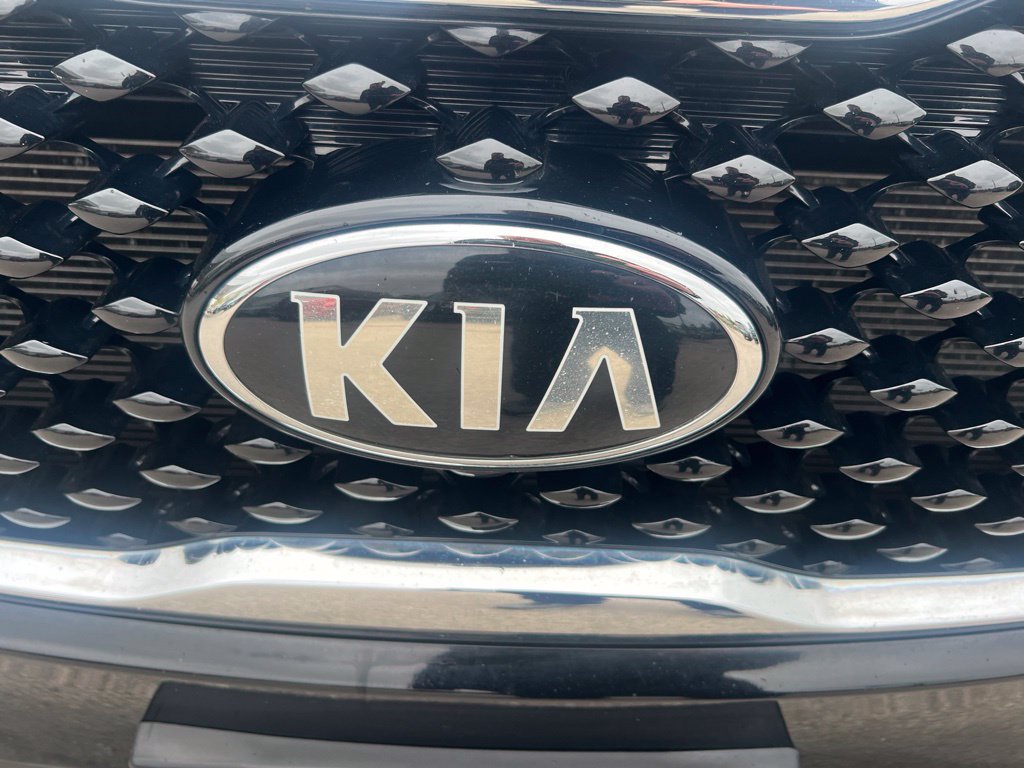 Used 2017 Kia Sorento EX w/ EX V6 Premium Package AWD/4WD image 29