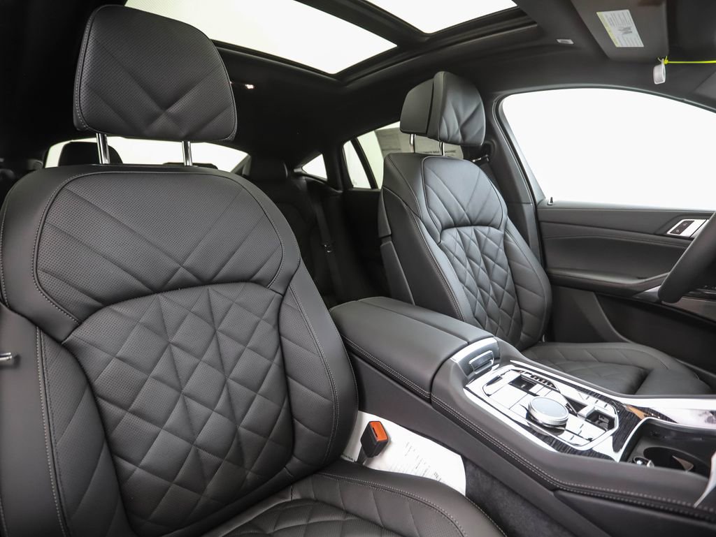 New 2026 BMW X6 xDrive40i AWD/4WD image 32