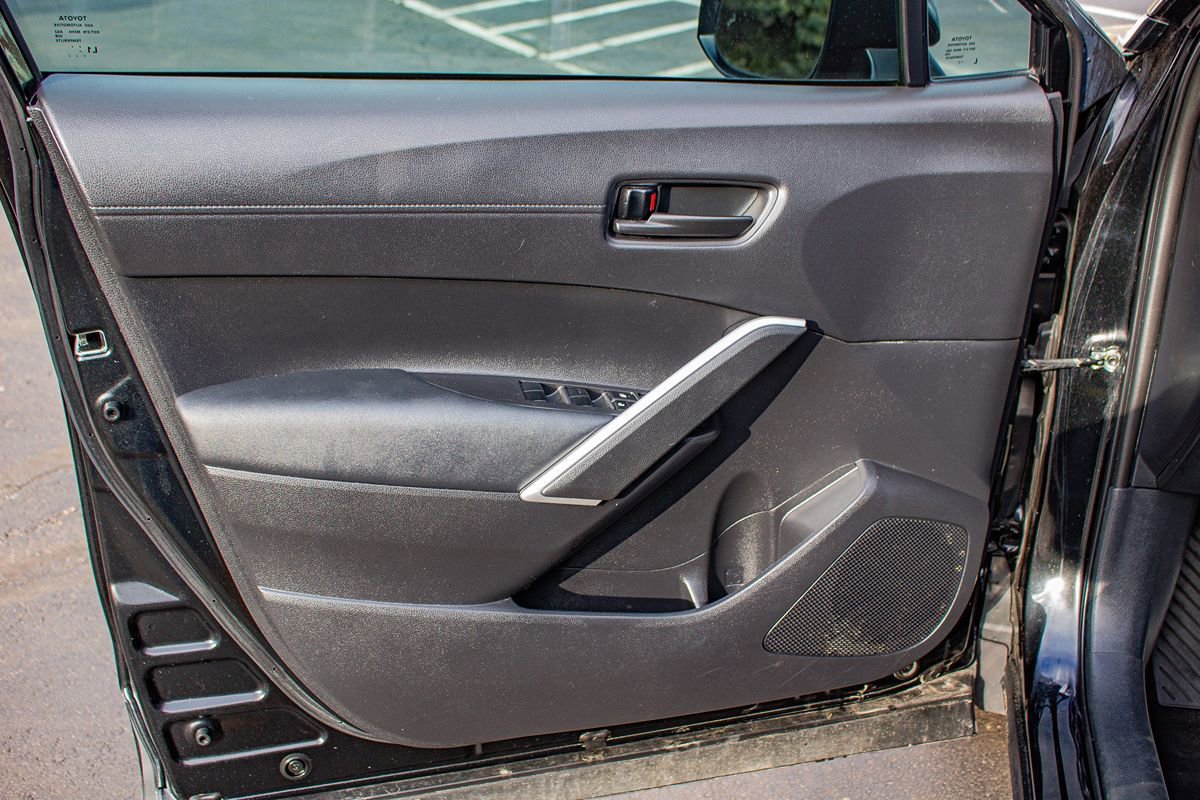 Used 2023 Toyota Corolla Cross LE FWD image 13