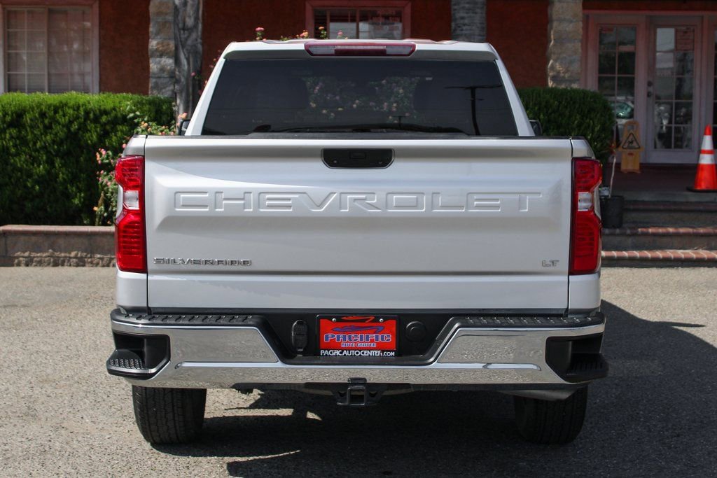 Used 2020 Chevrolet Silverado 1500 LT w/ Convenience Package image 7