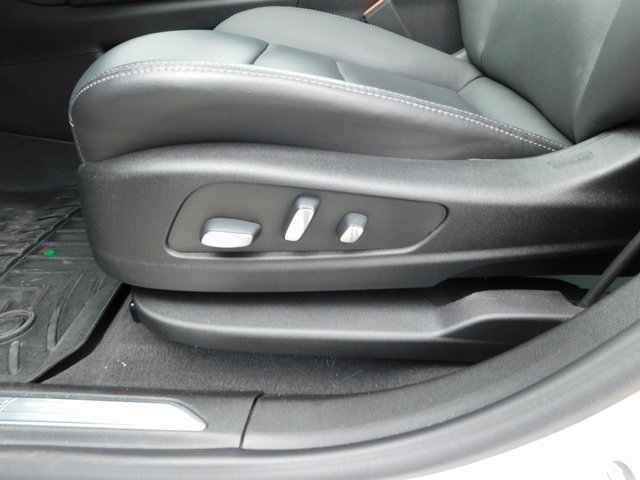 Used 2022 Cadillac XT5 Sportv w/ Technology Package image 14