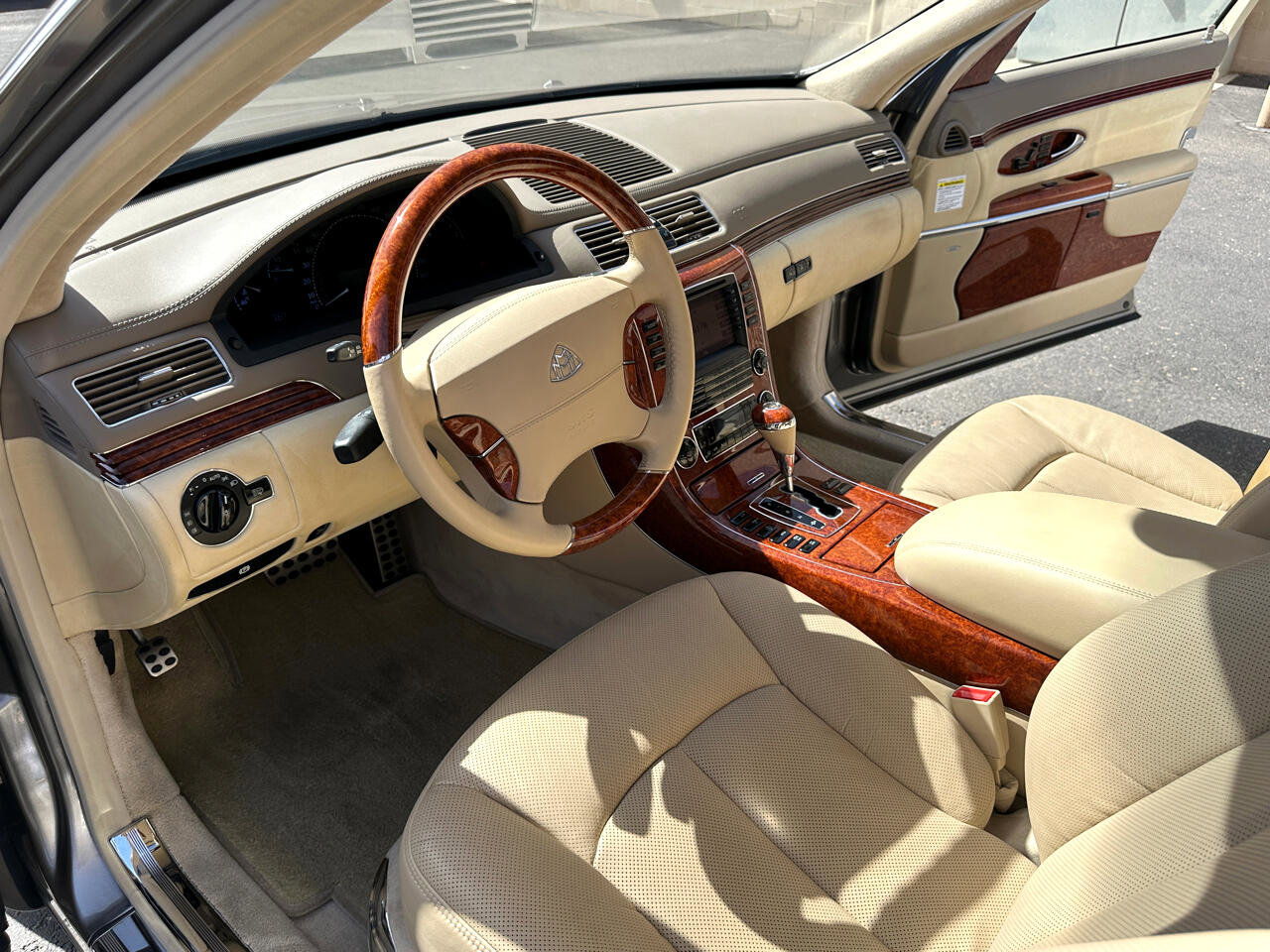 Used 2004 Maybach 57 image 26