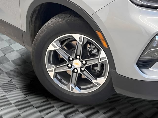 Certified 2026 Chevrolet Blazer LT FWD image 24