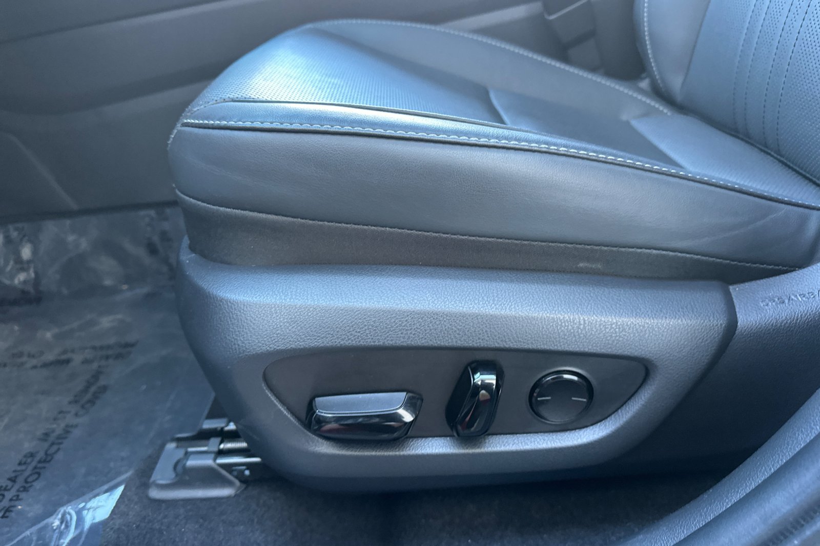 Used 2024 Lexus NX 350h AWD image 14