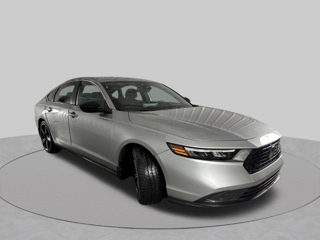 Used 2023 Honda Accord Sport image 4