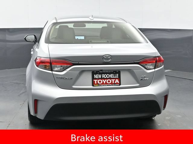 Certified 2026 Toyota Corolla LE AWD/4WD image 5