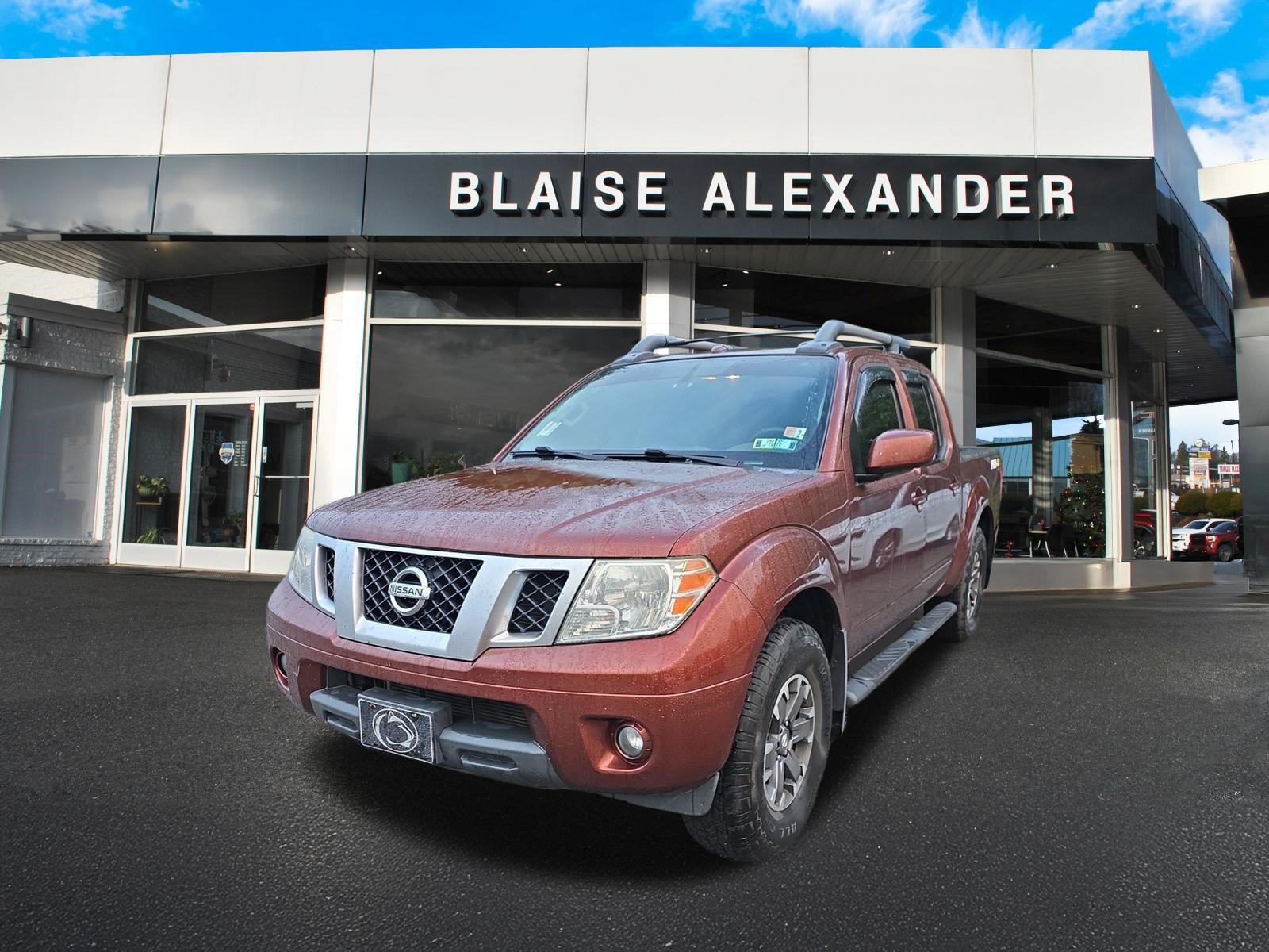 Used 2016 Nissan Frontier PRO-4X w/ Pro-4x Luxury Package AWD/4WD image 9