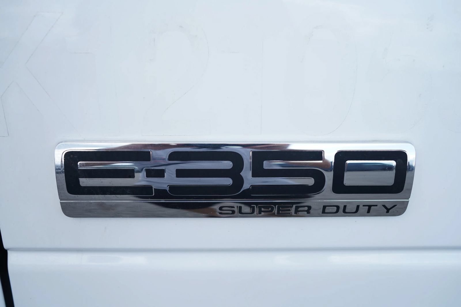 Used 2023 Ford E-350 and Econoline 350 Super Duty w/ Power Windows & Locks Group RWD image 33