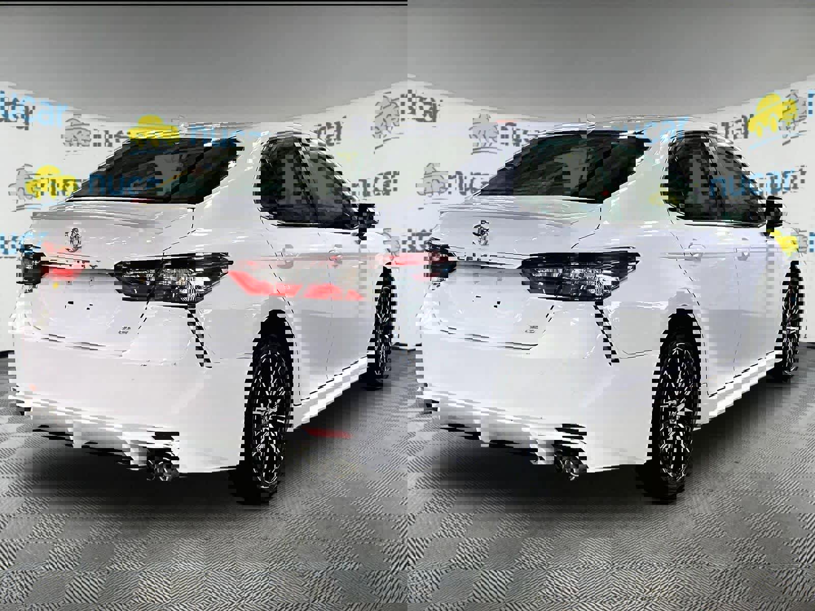 Used 2024 Toyota Camry SE image 6