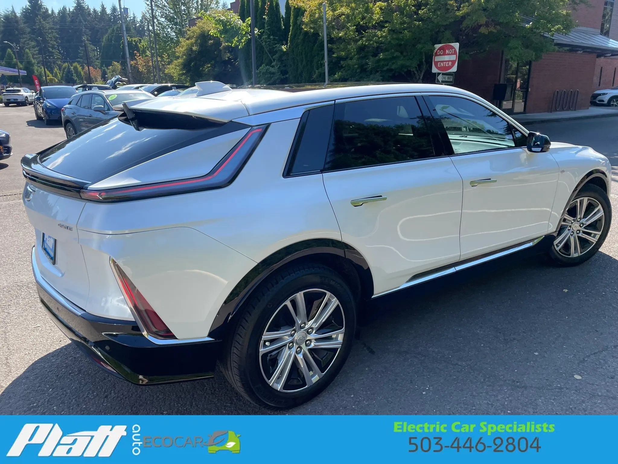 Used 2024 Cadillac Lyriq Tech w/ LPO, Floor Liner Package RWD image 12