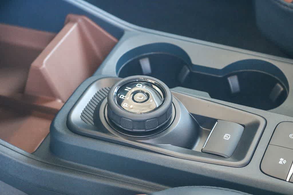 New 2024 Ford Maverick Lariat w/ 4K Tow Package image 18