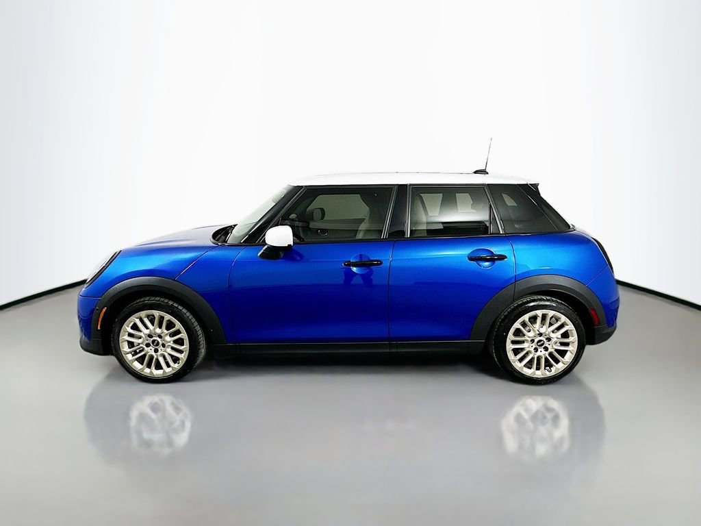 Certified 2025 MINI Cooper 4-Door Hardtop FWD image 8