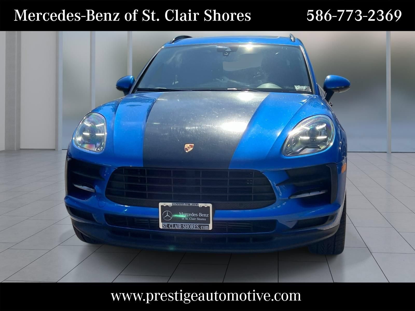 Used 2021 Porsche Macan w/ Premium Package AWD/4WD image 9