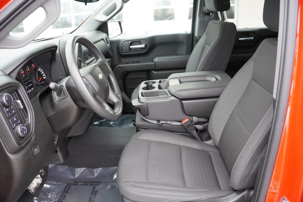 Certified 2024 Chevrolet Silverado 1500 Custom image 16