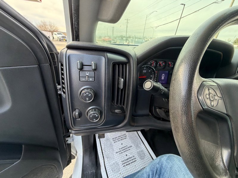 Used 2015 Chevrolet Silverado 2500 W/T image 16