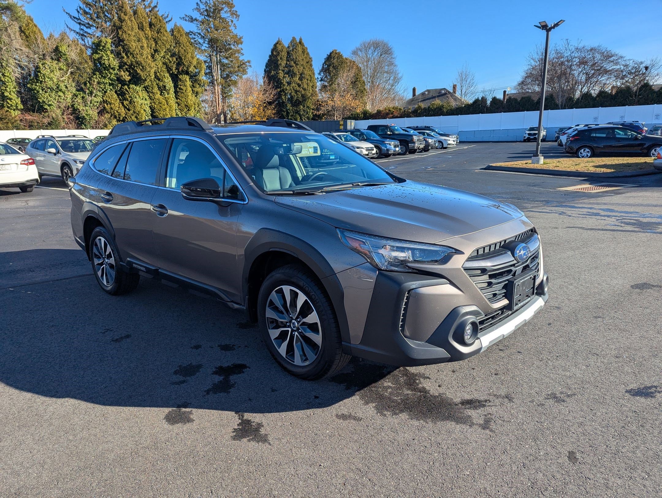 Used 2024 Subaru Outback Limited image 2