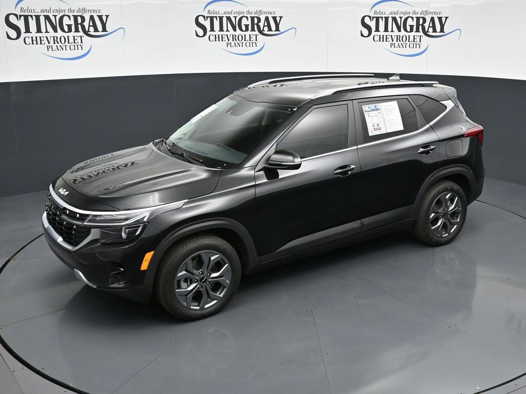 Used 2024 Kia Seltos S image 11