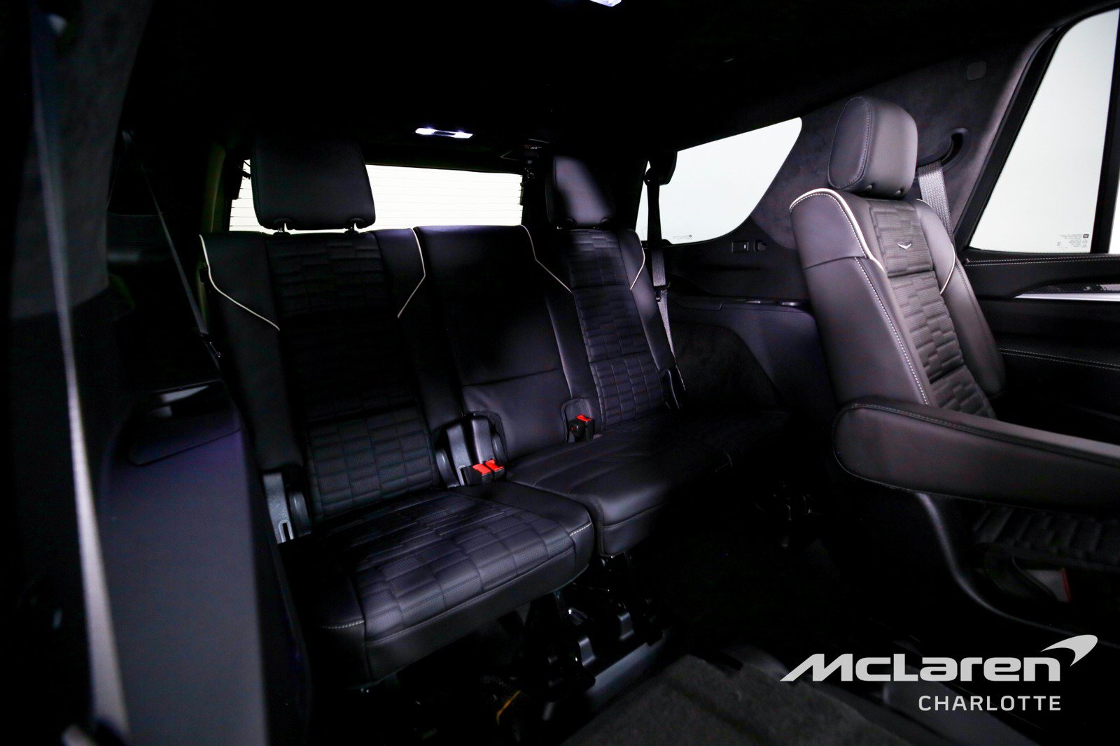 Used 2026 Cadillac Escalade V w/ LPO, ONYX Package AWD/4WD image 28