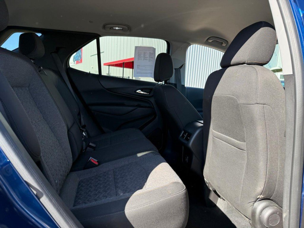 Used 2023 Chevrolet Equinox LT FWD image 13