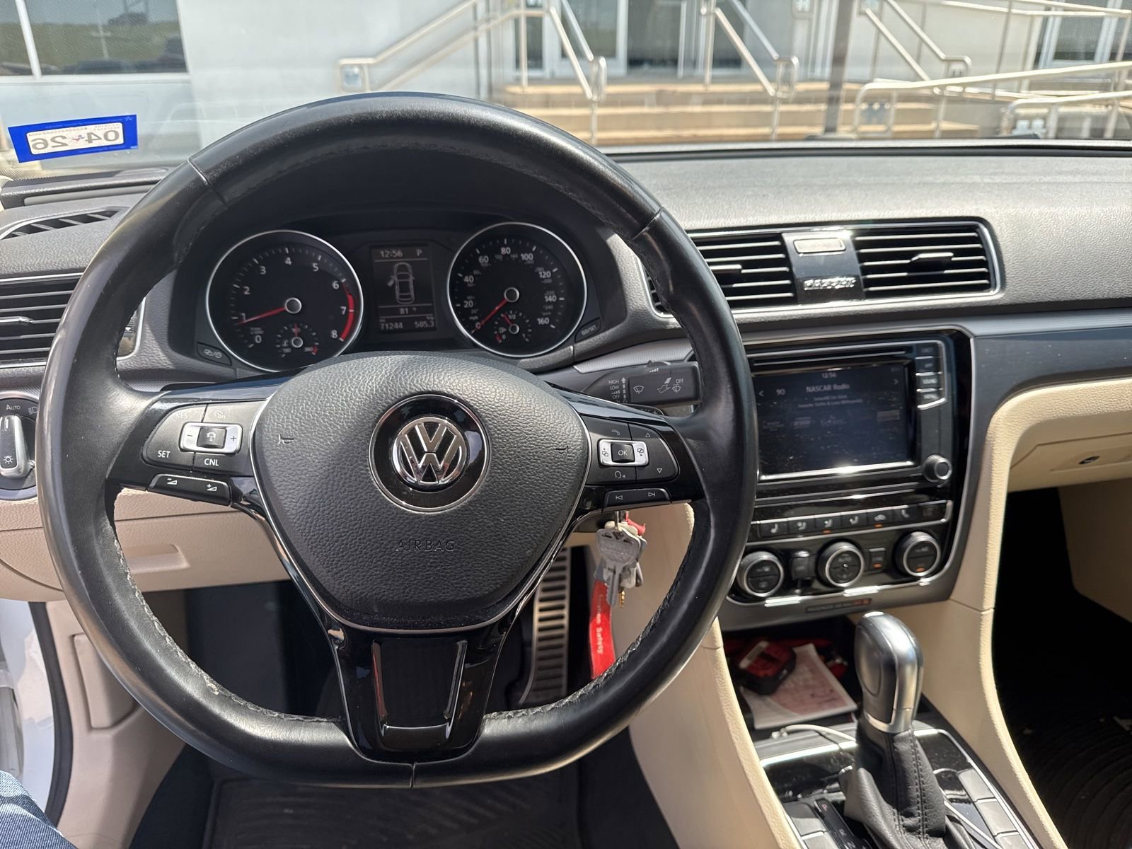 Used 2018 Volkswagen Passat 2.0T R-Line image 13