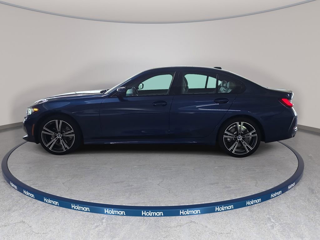 Used 2023 BMW 330i Sedan w/ Premium Package RWD image 11