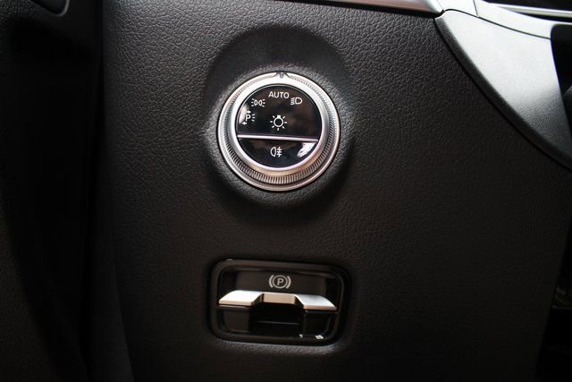 Used 2024 Mercedes-Benz C 300 4MATIC Sedan image 18