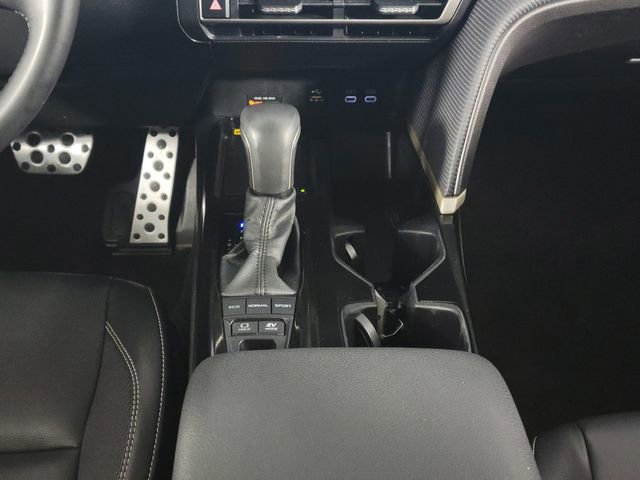 Used 2025 Toyota Camry SE image 24