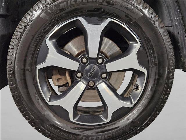 Used 2020 Jeep Renegade Trailhawk w/ Premium Leather Group AWD/4WD image 22