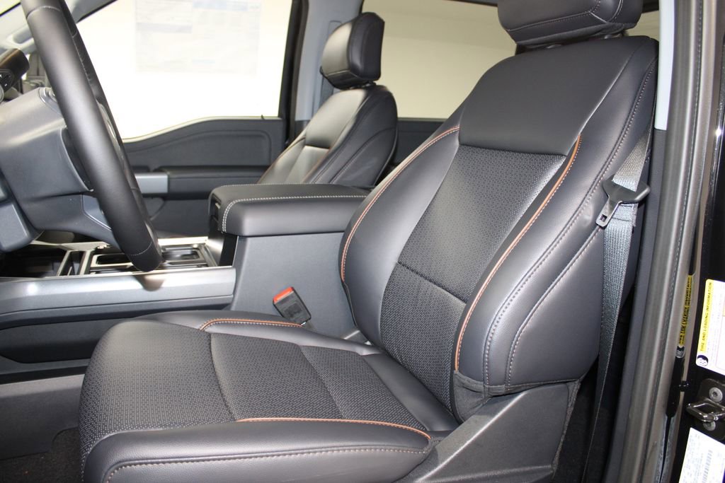 New 2025 Ford F250 Lariat w/ Lariat Ultimate Package image 23