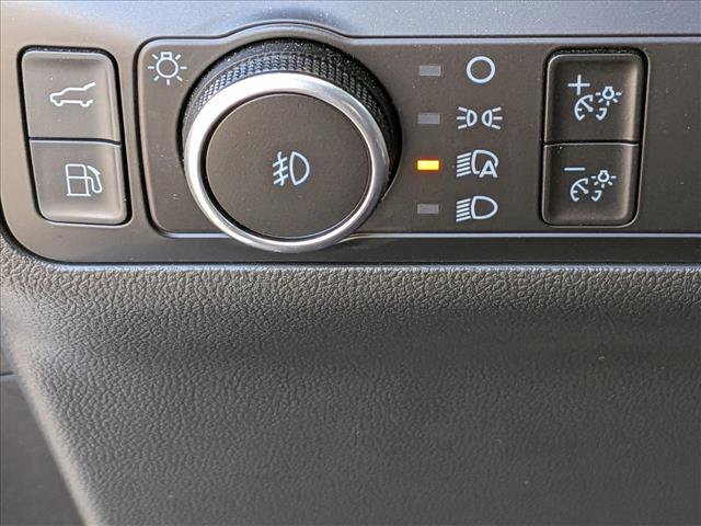 Used 2022 Ford Escape SEL w/ Technology Package image 11