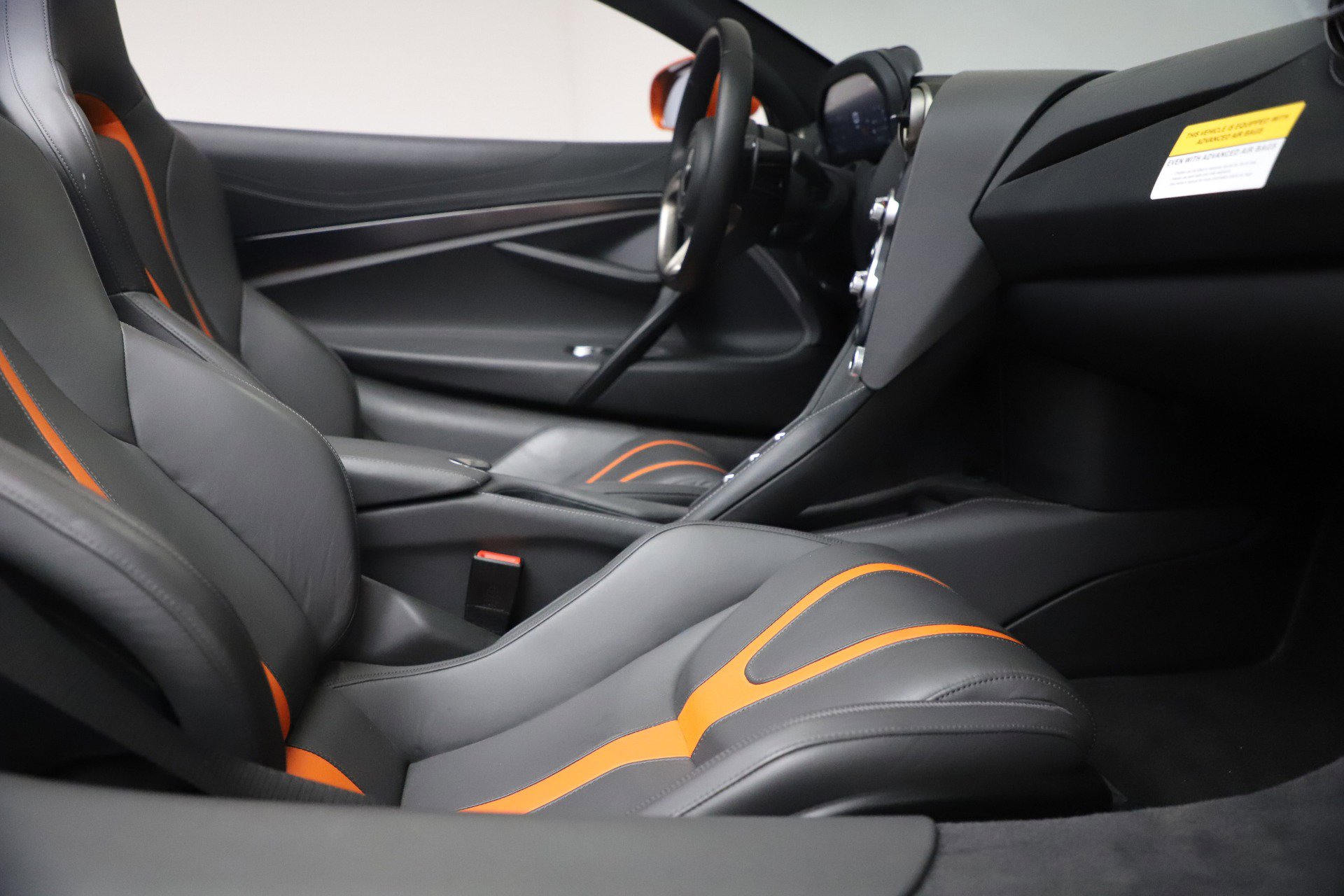 Used 2020 McLaren 720S Spider image 38