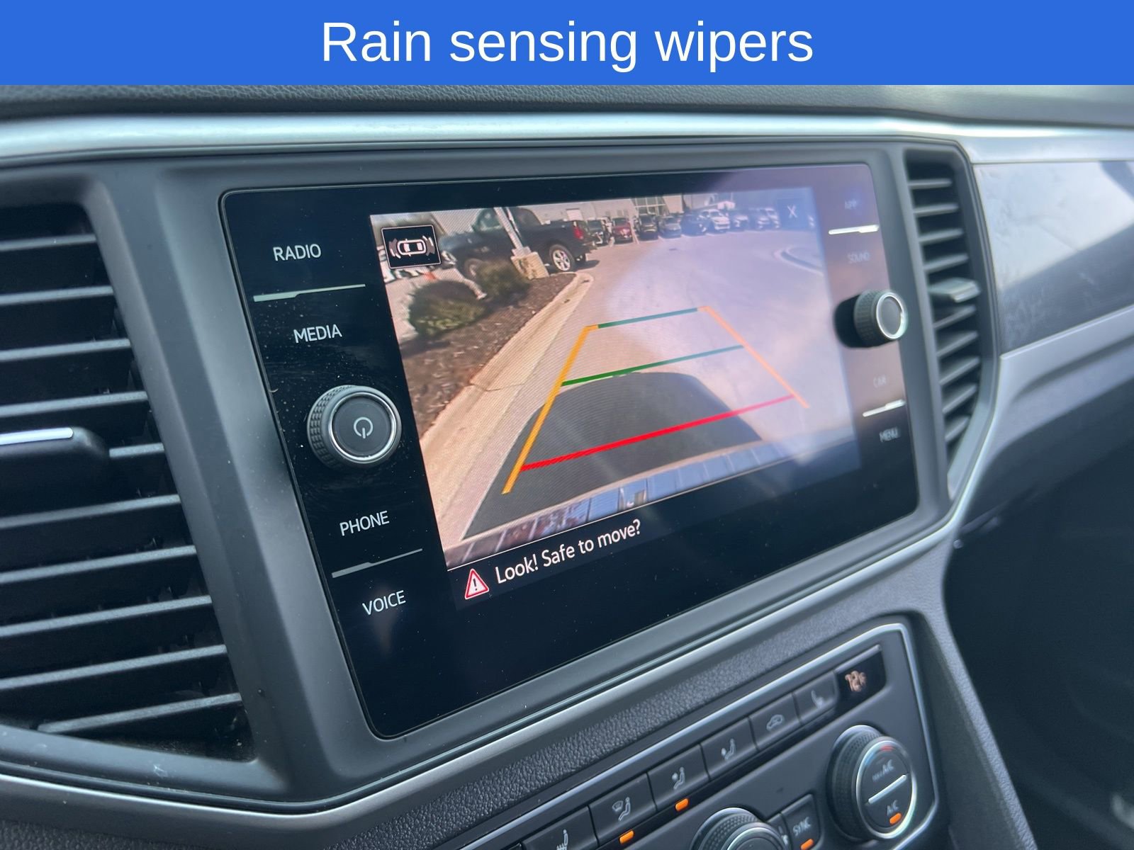 Used 2021 Volkswagen Atlas SE w/ Panoramic Sunroof Package image 20