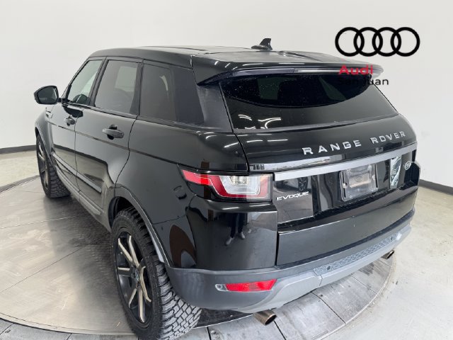 Used 2016 Land Rover Range Rover Evoque SE AWD/4WD image 28
