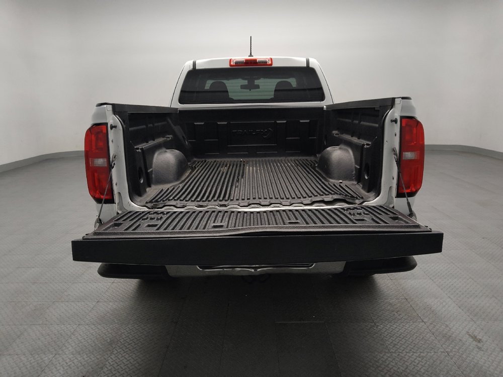 Used 2017 Chevrolet Colorado W/T RWD image 29