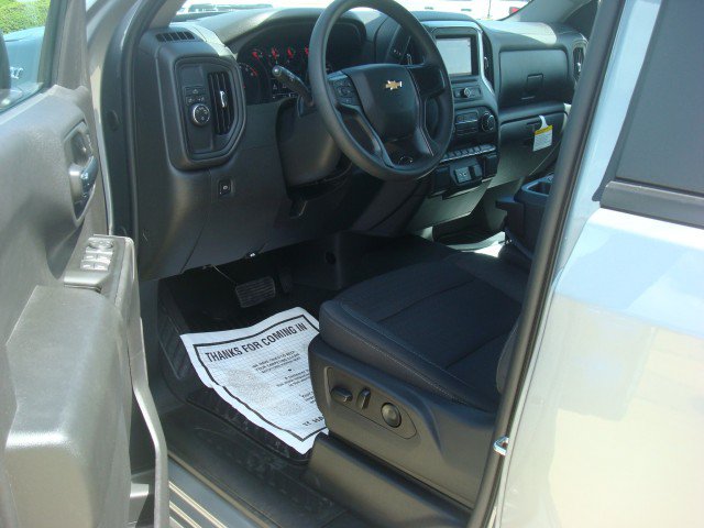 New 2026 Chevrolet Silverado 1500 Custom RWD image 13