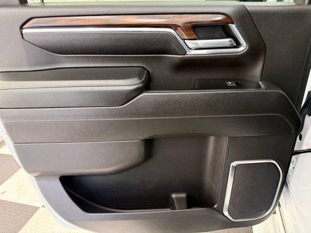 Used 2024 GMC Sierra 3500 SLT w/ SLT Premium Package image 22