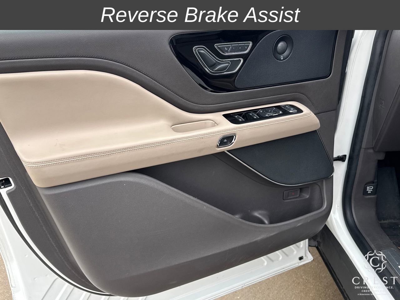 Used 2022 Lincoln Aviator Reserve w/ Equipment Group 201A RWD image 9