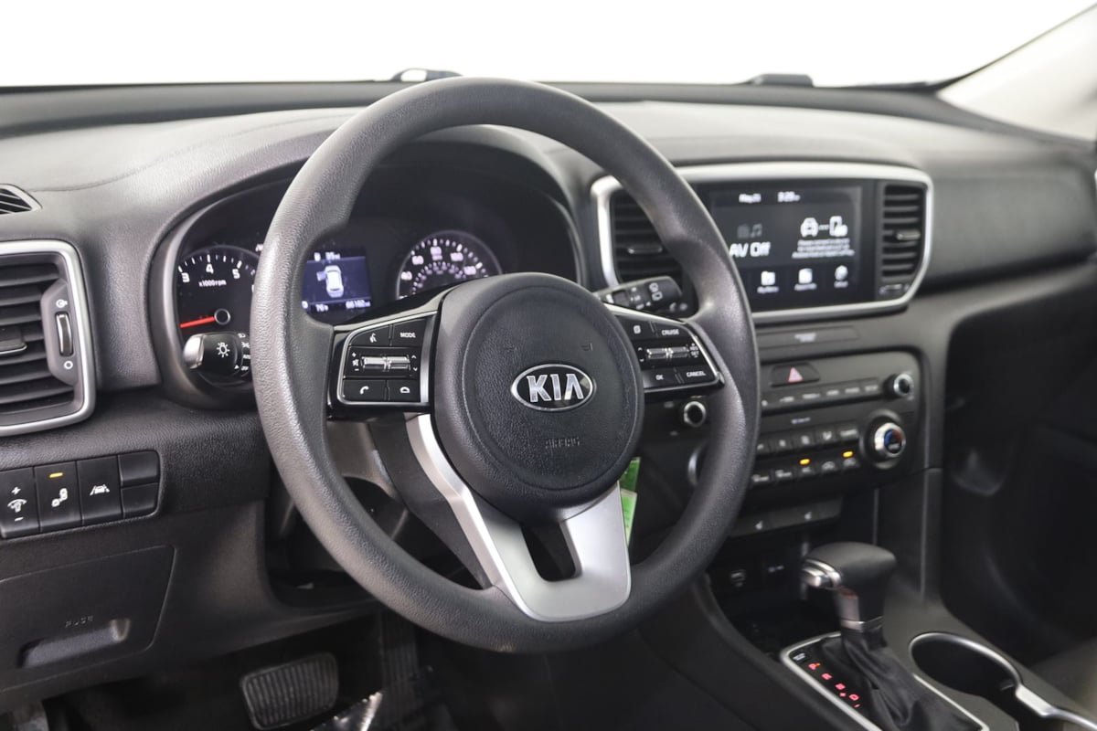 Used 2020 Kia Sportage LX w/ LX Popular Package AWD/4WD image 6