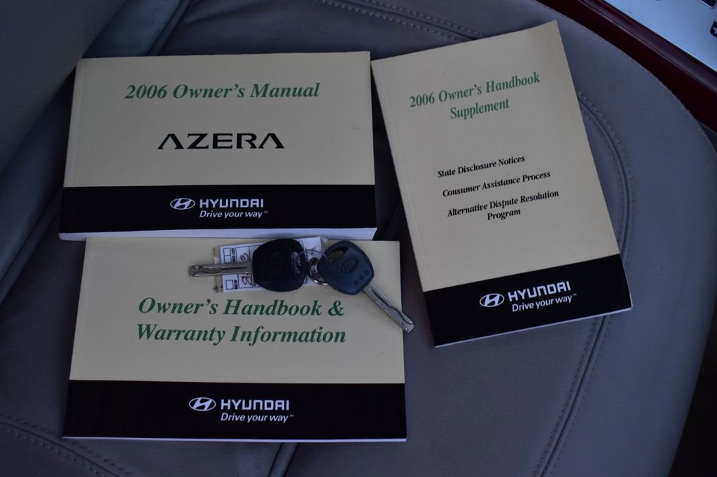 Used 2006 Hyundai Azera SE image 13