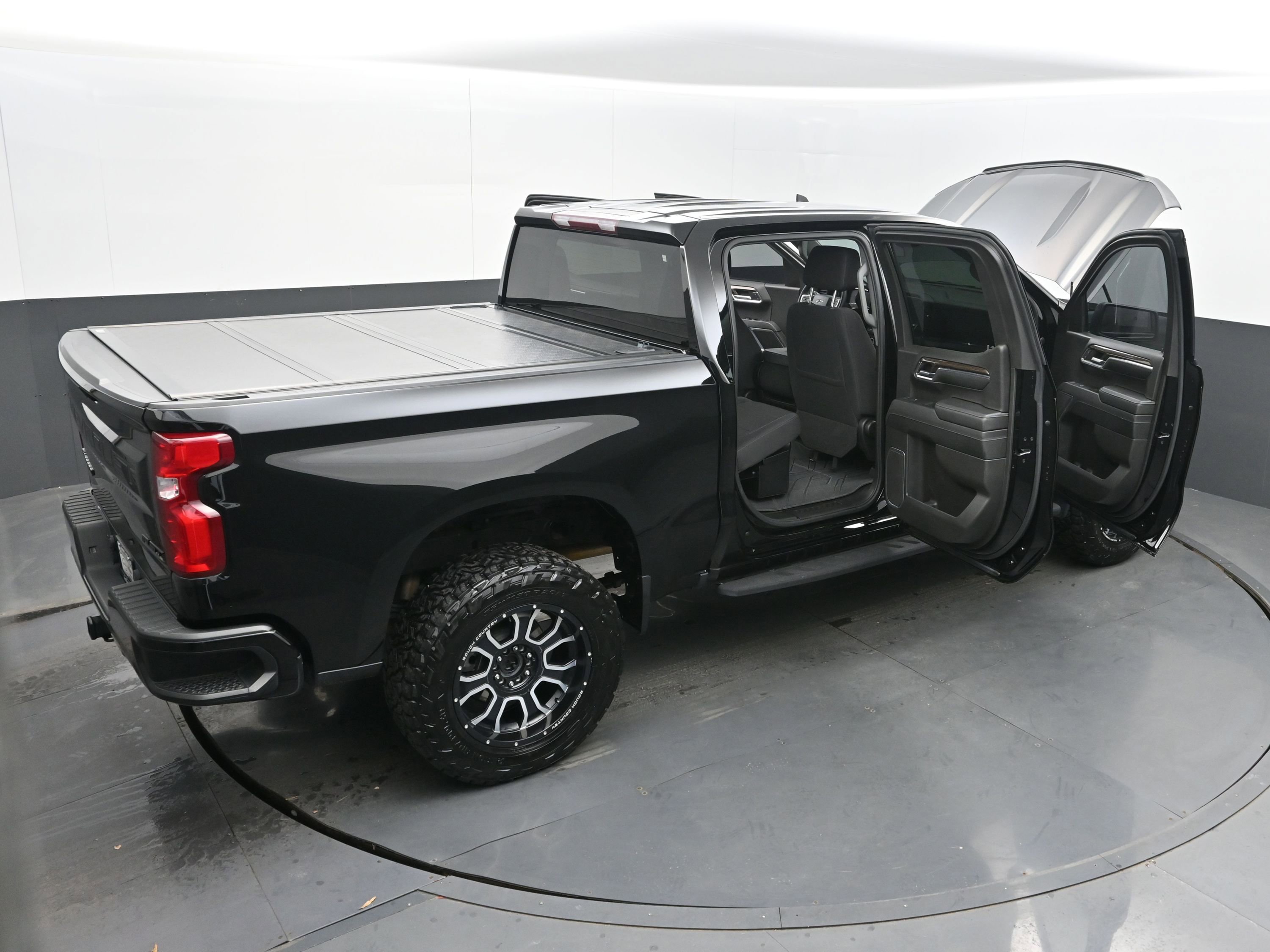 Used 2023 Chevrolet Silverado 1500 RST w/ Z71 Off-Road Package image 36