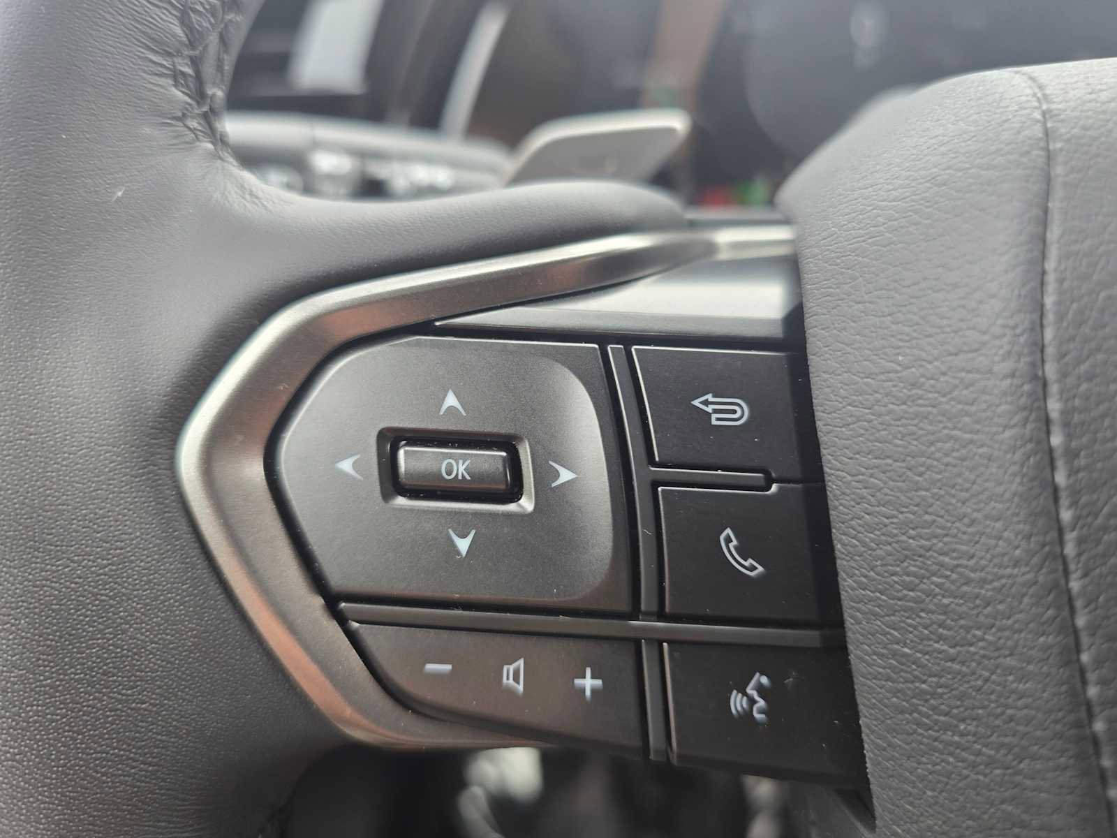 Certified 2025 Lexus RX 350h image 32